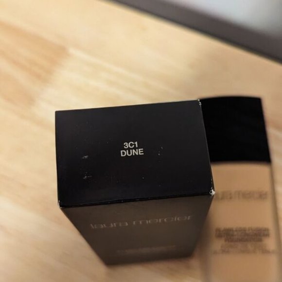 3C1 DUNE Laura Mercier Flawless Fusion Ultra Longwear Foundation - Picture 2 of 2